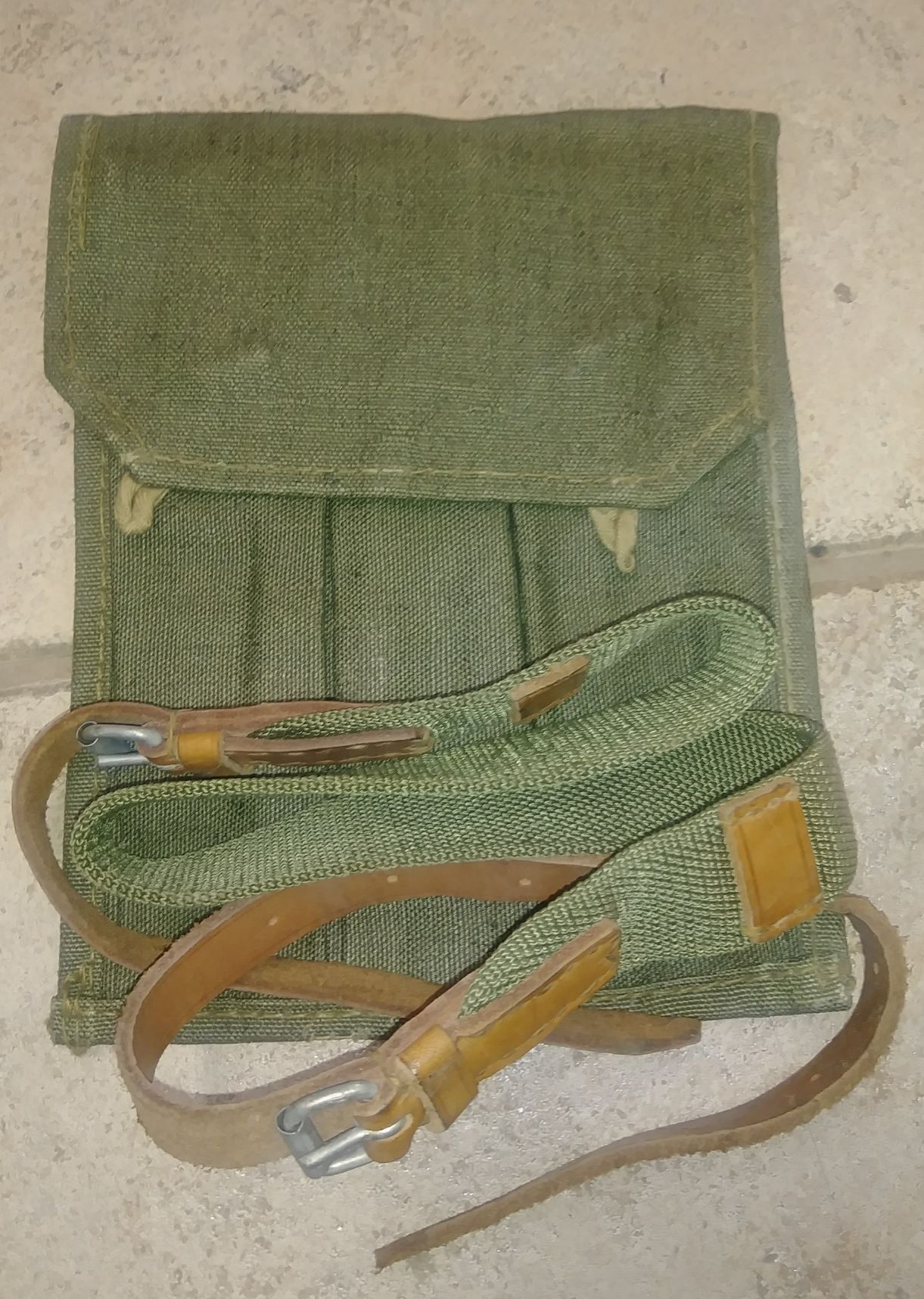 PPS 43 MAGAZINE POUCH AND SLING PPS-43C - Click Image to Close